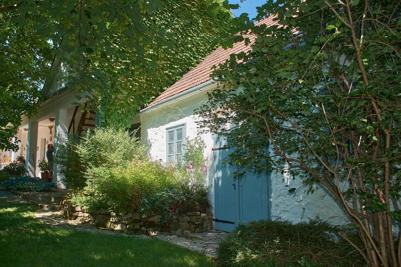 Égkőris Vendégház Bakonyszucs Exterior foto
